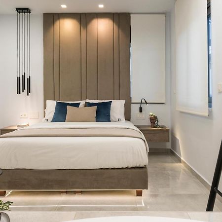Π Suite Project: Smart Bnb Chania  Eksteriør billede